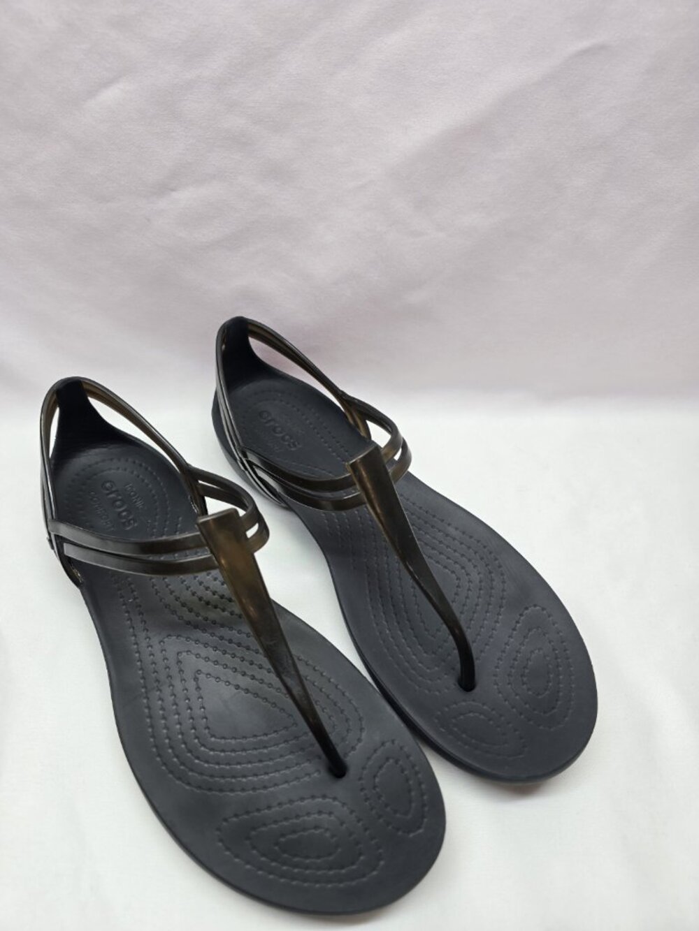 Crocs Isabella Women's Size 7 Black Jelly T-Strap Iconic Comfort Sandals Rare